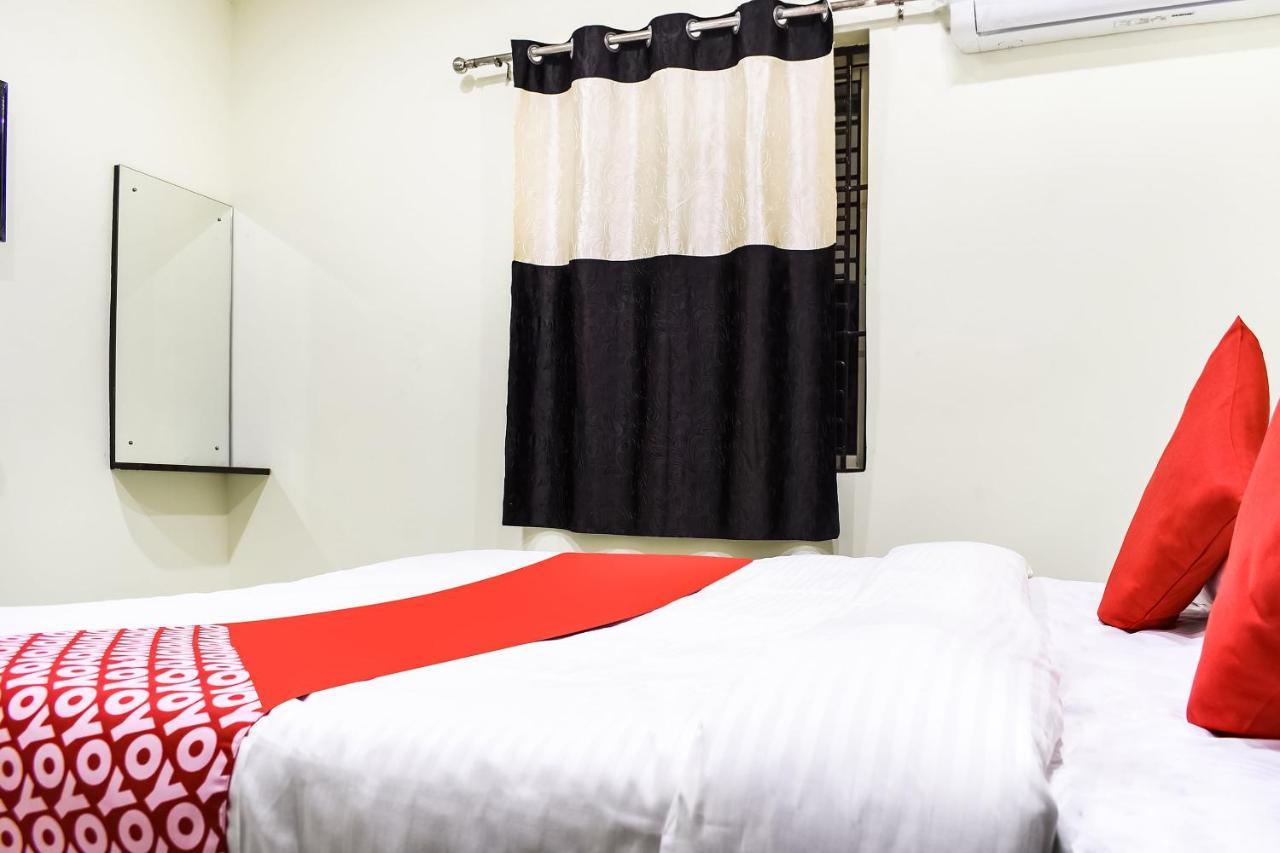 Hotel O S&H Residency Khandagiri Kültér fotó