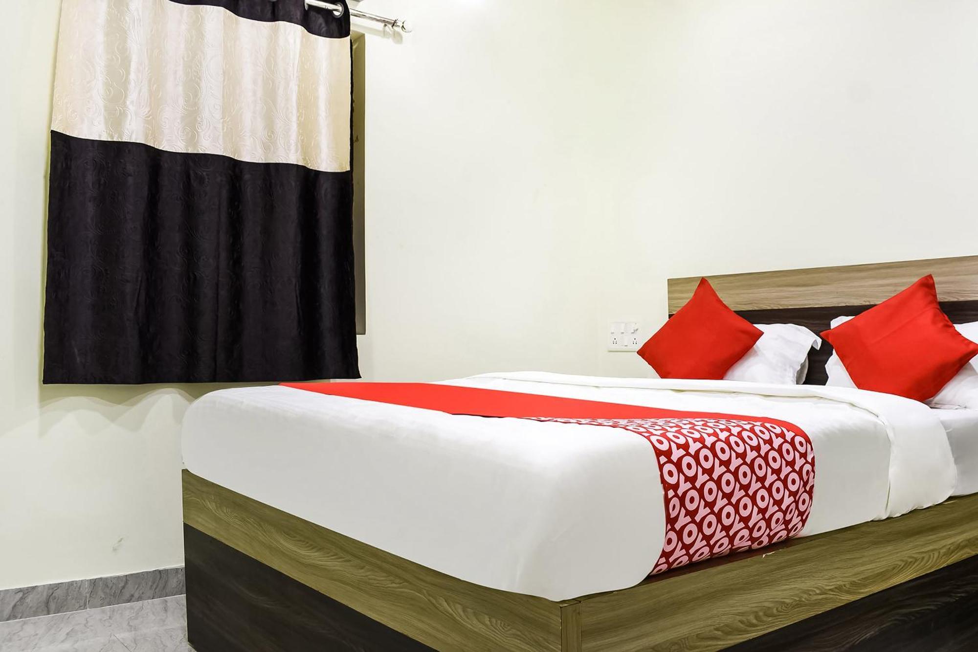 Hotel O S&H Residency Khandagiri Kültér fotó