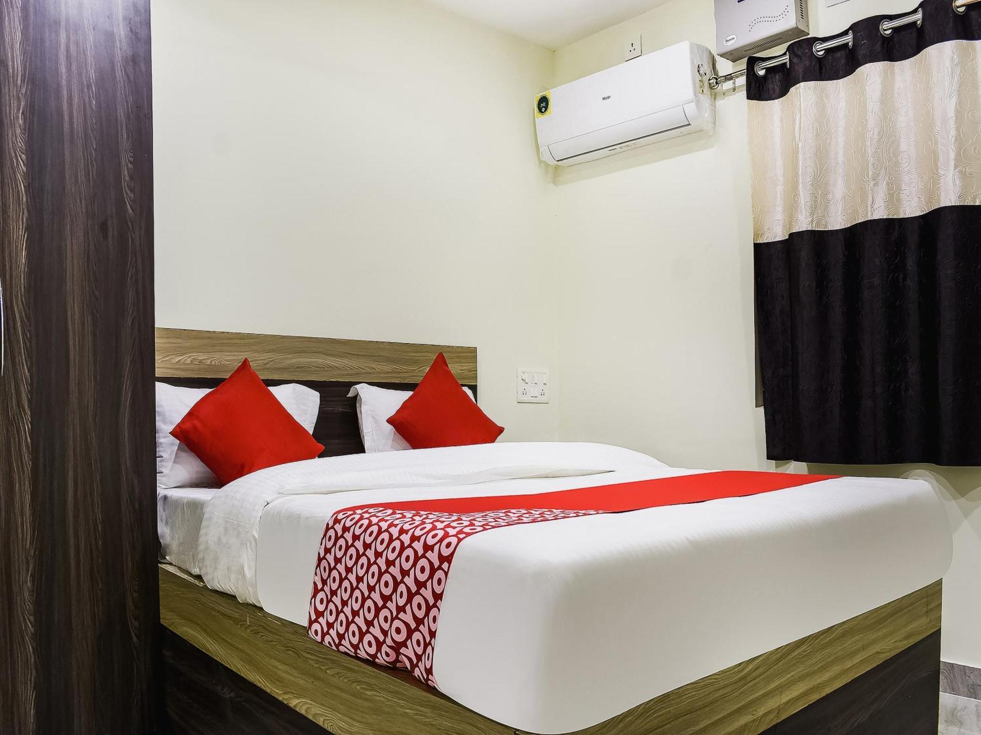 Hotel O S&H Residency Khandagiri Kültér fotó